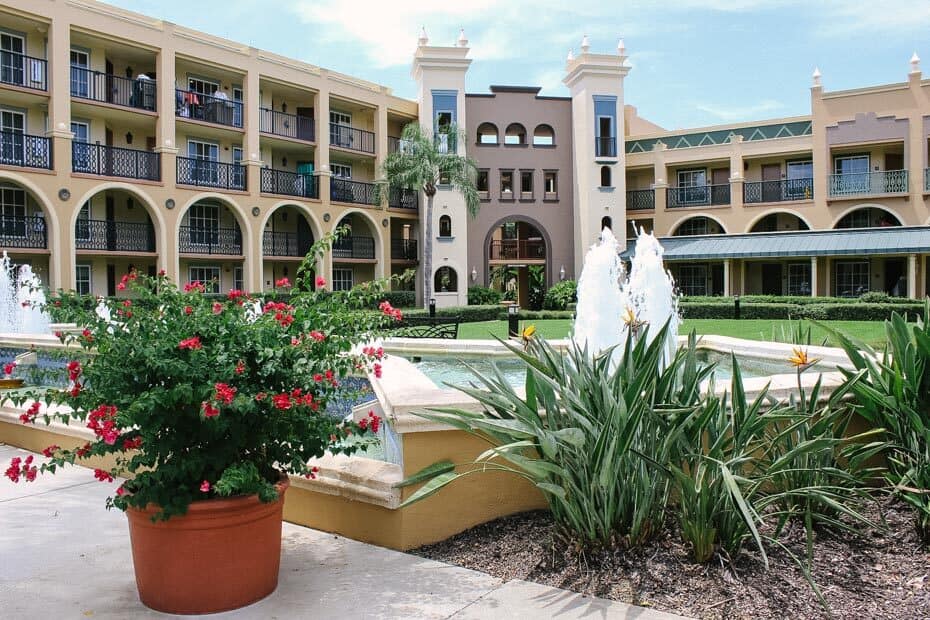 Choosing a Disney Moderate Disney Moderate Resorts List