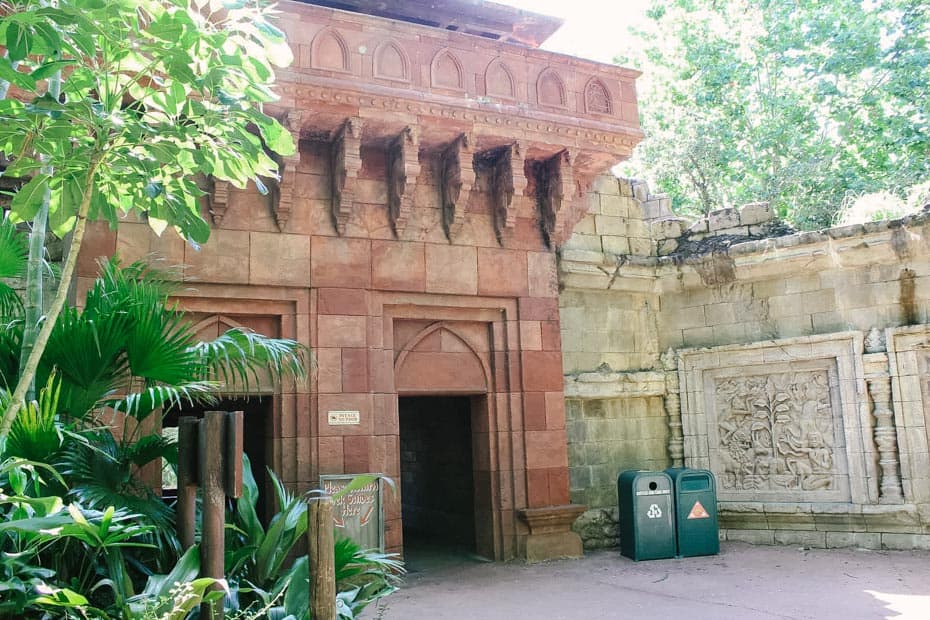 the entrance to the secondary tiger viewing area on the Maharajah Jungle Trek 