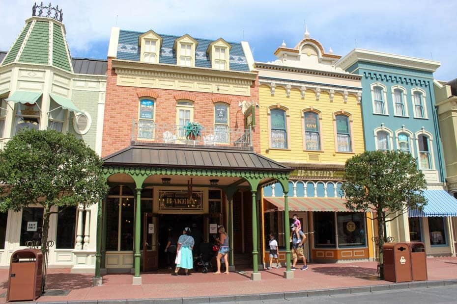 magic kingdom main street usa