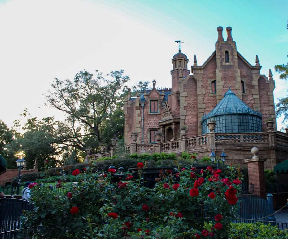 Disney Worlds Haunted Mansion Ride Resorts Gal 