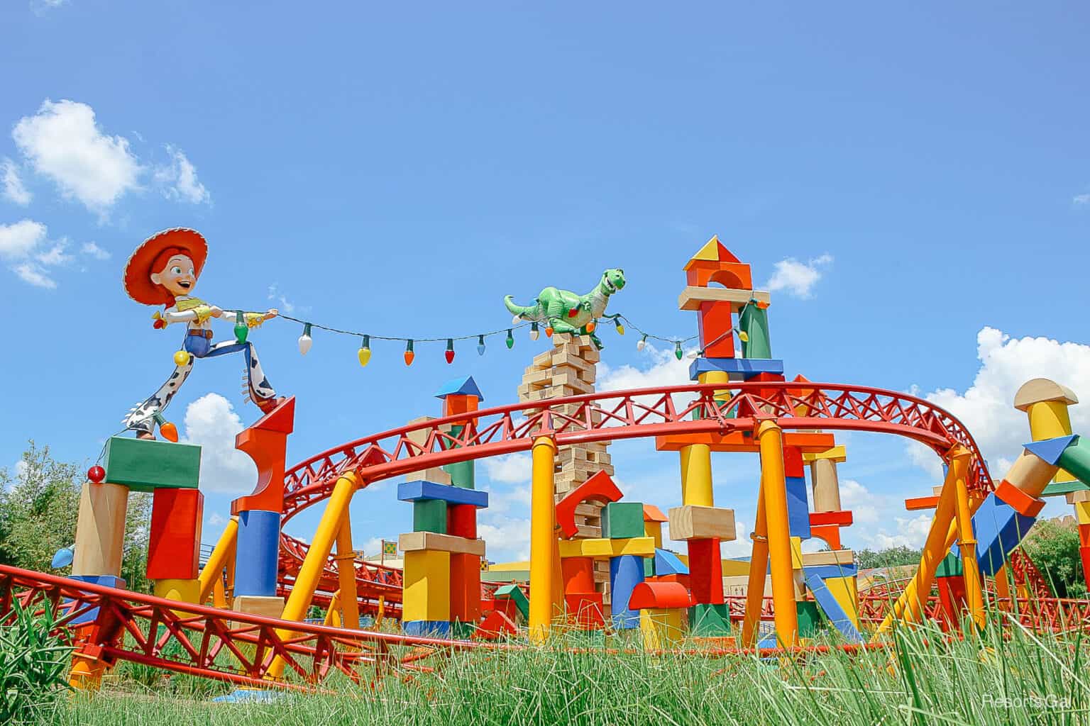 Slinky Dog Dash Ride Guide (Disney #39 s Hollywood Studios) Resorts Gal