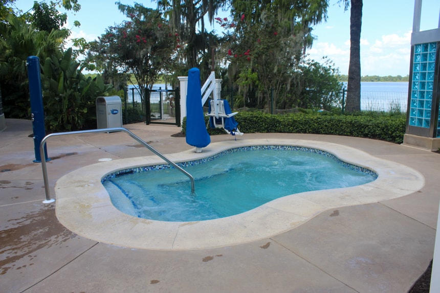 the hot tub at the pool at Bay Lake Tower