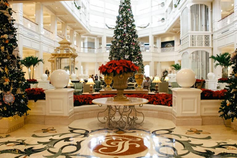 The Top 10 Disney World Resorts at Christmas (2021) Resorts Gal