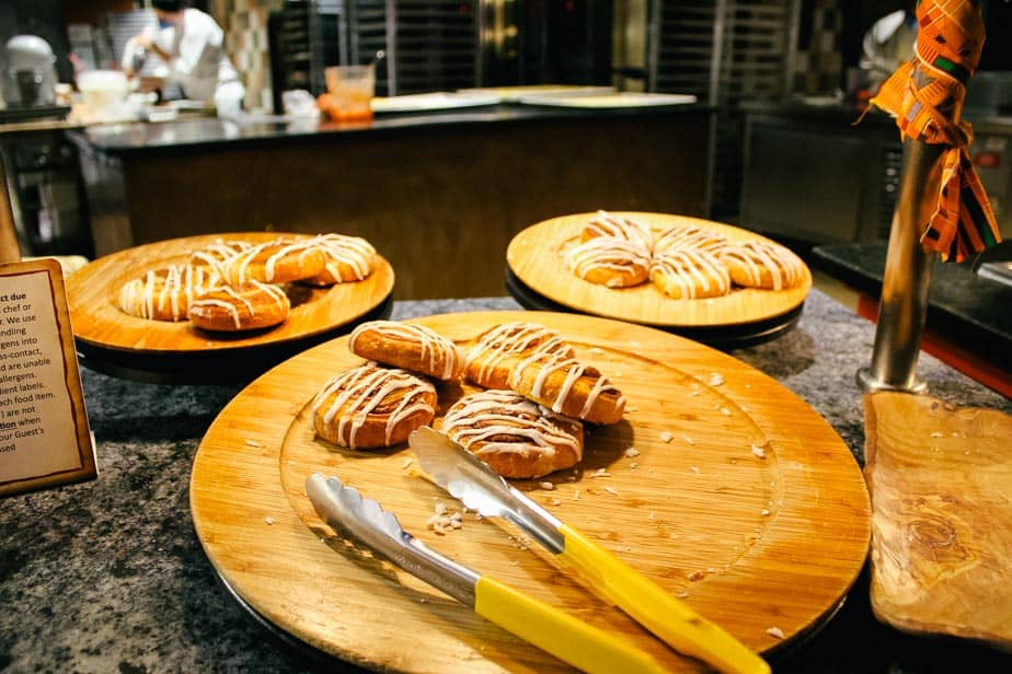 a platter with cinnamon rolls 