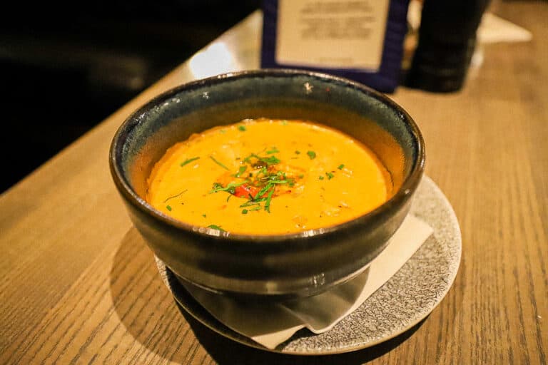 Ale and Compass Review (Dinner and Lunch at Disney's Yacht Club)