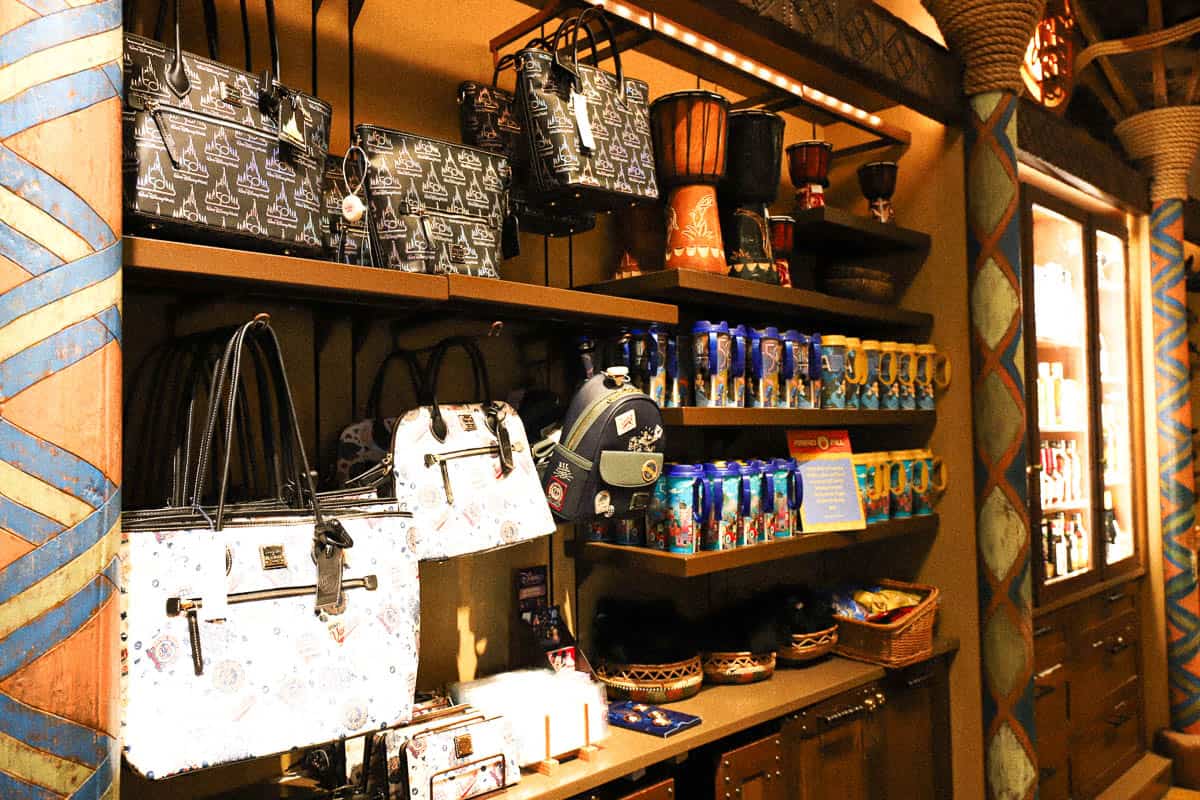 Johari Treasures Gift Shop at Kidani Village Resorts Gal
