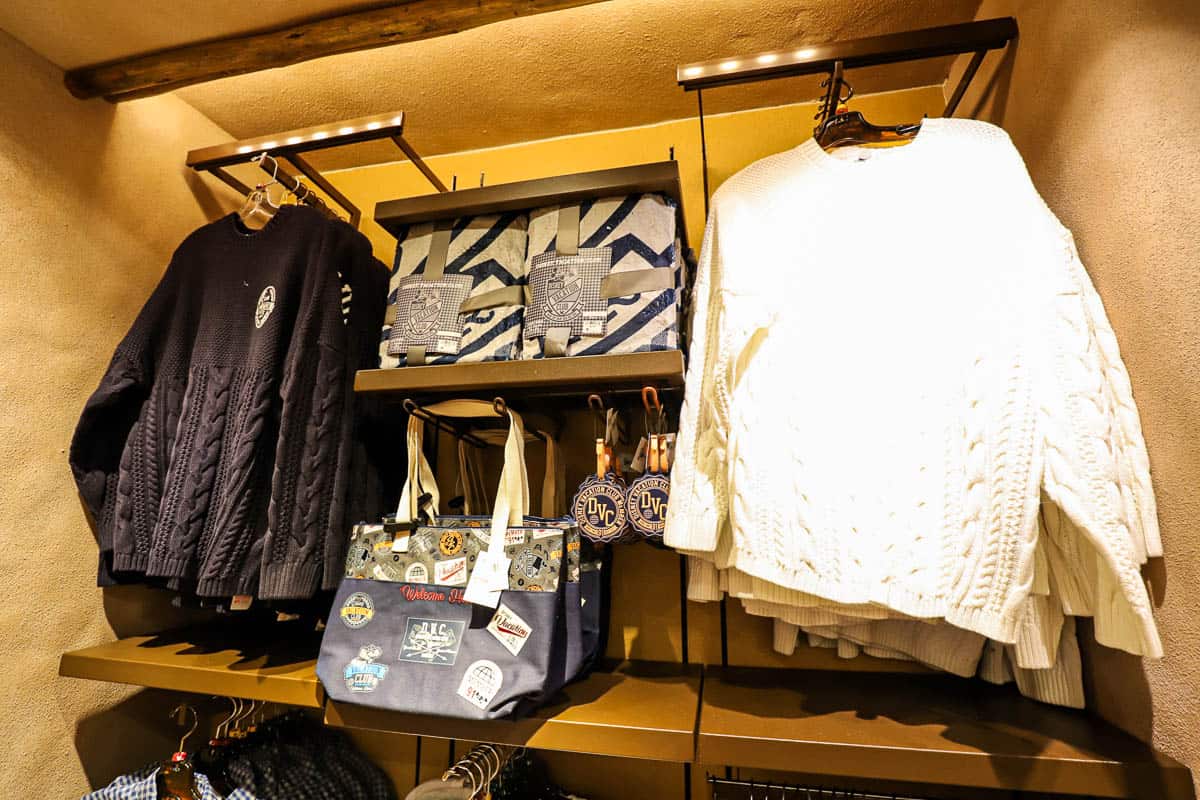 Johari Treasures Gift Shop at Kidani Village Resorts Gal