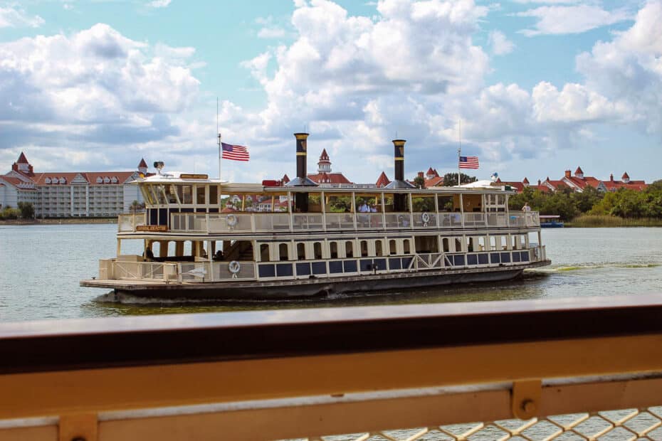 MagicKingdomFerry21 08