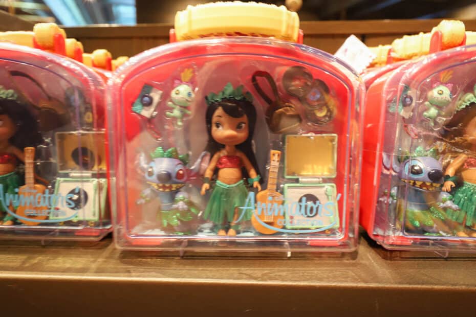 This image has an empty alt attribute; its file name is MoanaMercantile-10-930x620.jpg