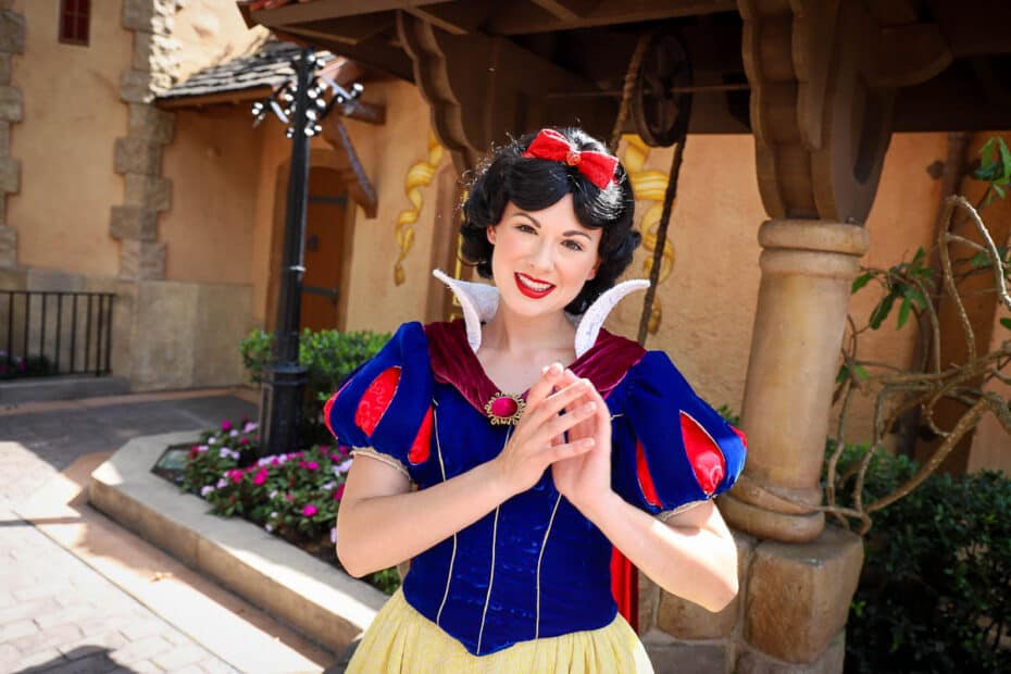 SnowWhite22 04