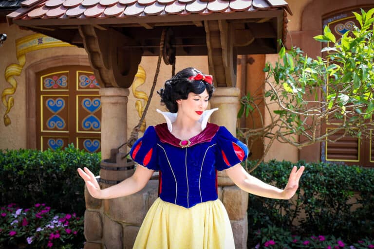 Here’s How to Meet all the Disney Princesses at Epcot