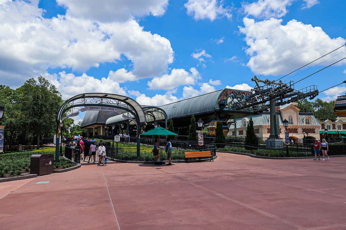 guests joining a line to board the Skyliner 