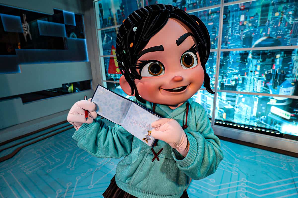 Meet Vanellope Von Schweetz Epcot