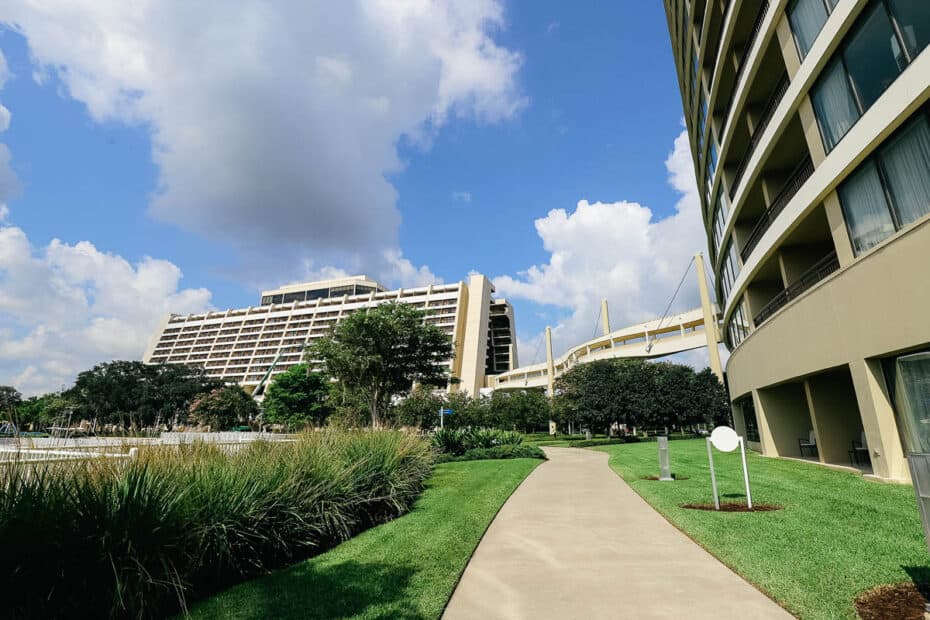 ContemporaryResort 126