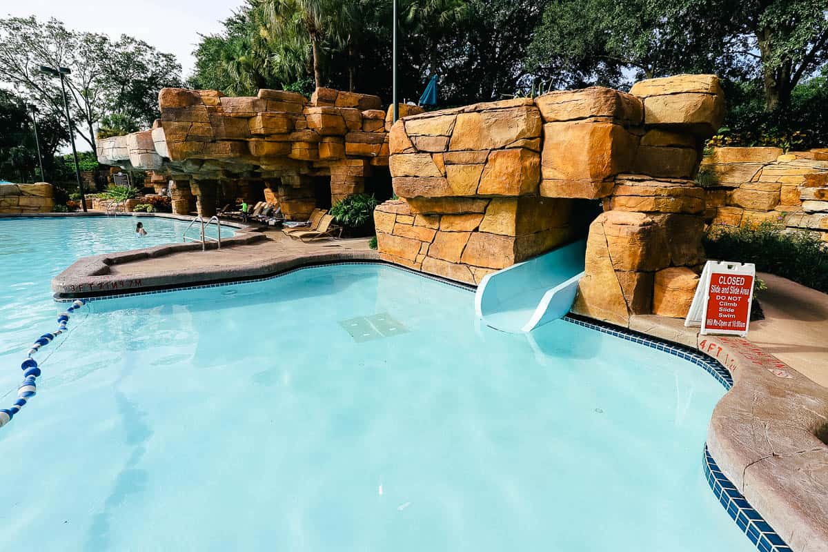 The Pools at Disney's Swan and Dolphin Resort Resorts Gal