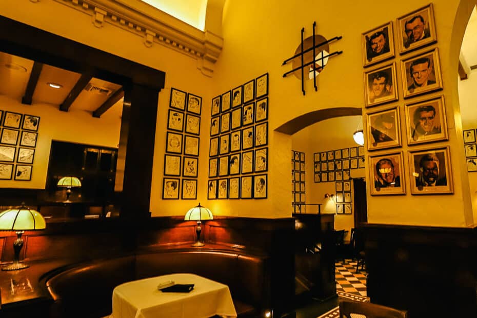BrownDerbyHollywood 02