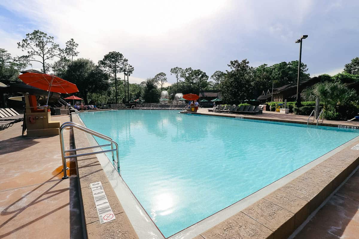 resort swimming pool