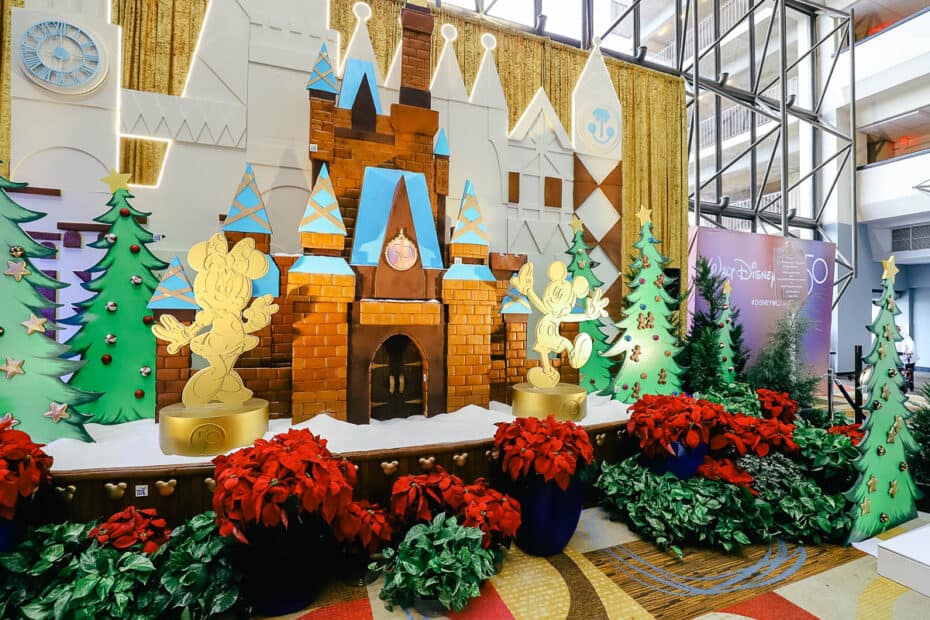 Your ULTIMATE Guide to All the 2022 Gingerbread Displays in Disney World