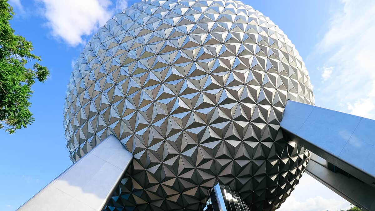 Spaceship Earth at Epcot – Resorts Gal Spaceship Earth at Epcot – Resorts Gal