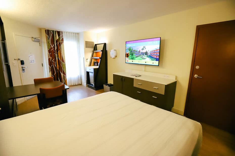 AllStarMoviesRoom 093