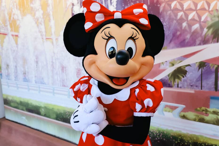 MinnieMouseEpcot 02