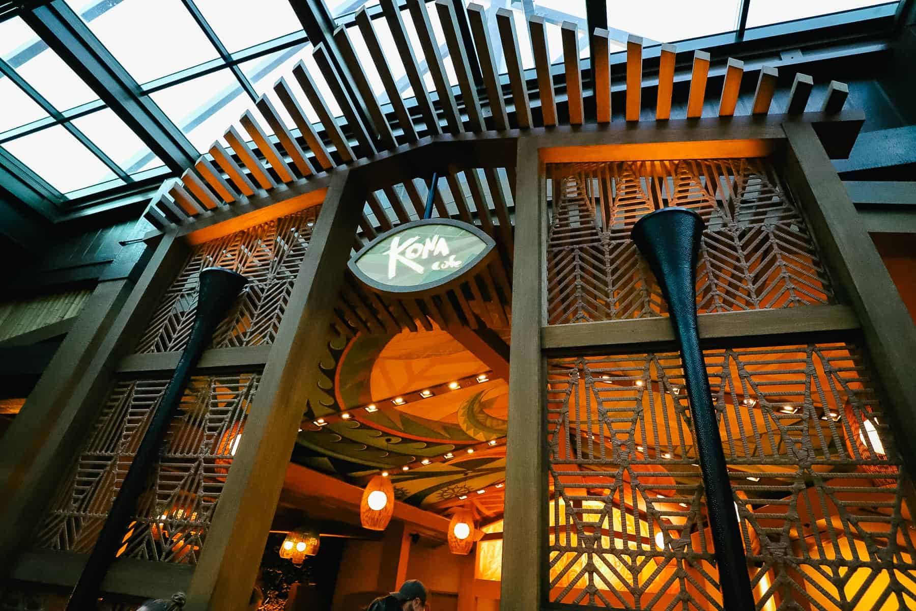 Kona Cafe table service restaurant at Disney's Polynesian 