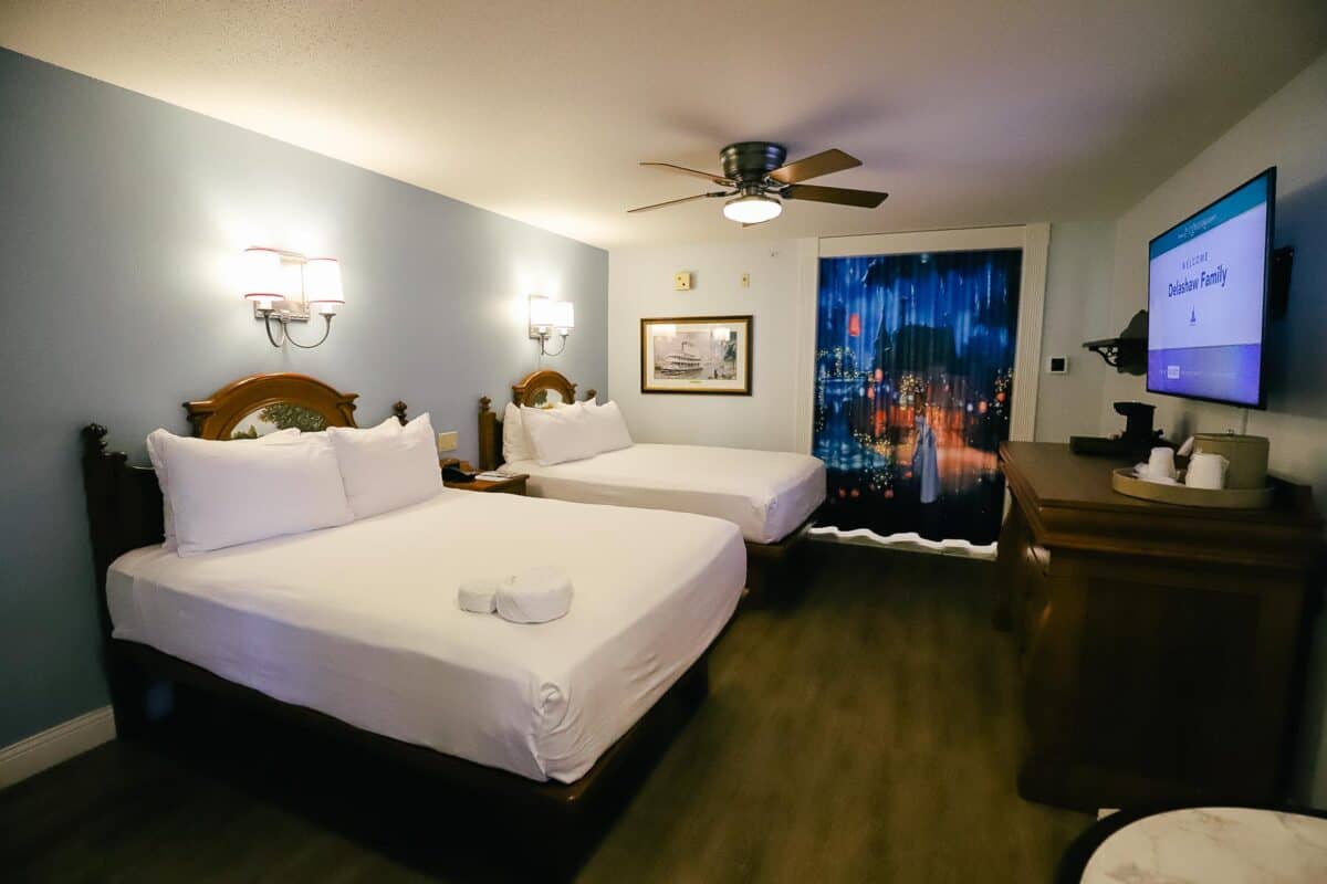 portorleansriversideroom 63