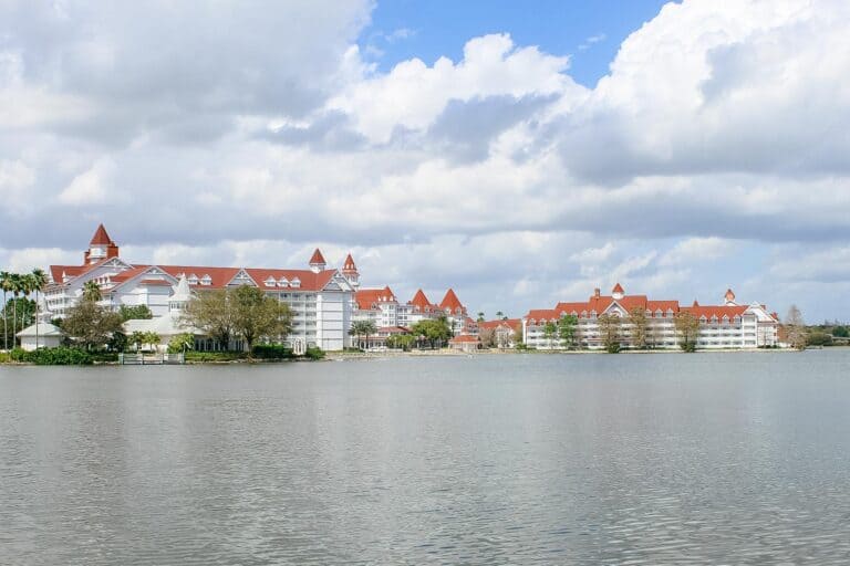 Disney World Deluxe Resorts (Everything You Need to Know Plus Rankings)