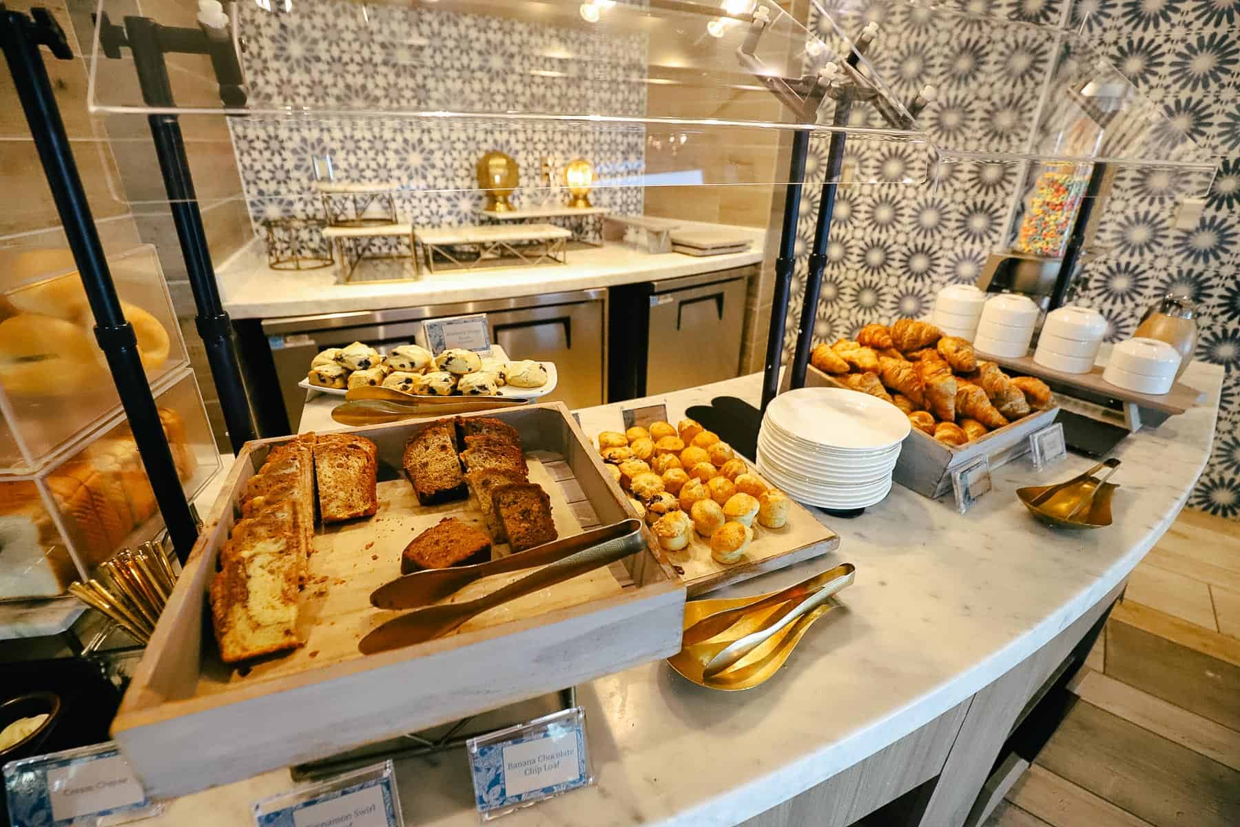 Cake, Muffins, Croissants, and Scones (Breakfast Menu Chronos Club)