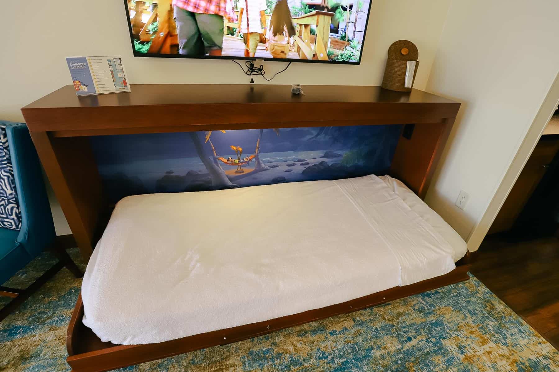 pull down bed with Lilo and Stitch artwork 