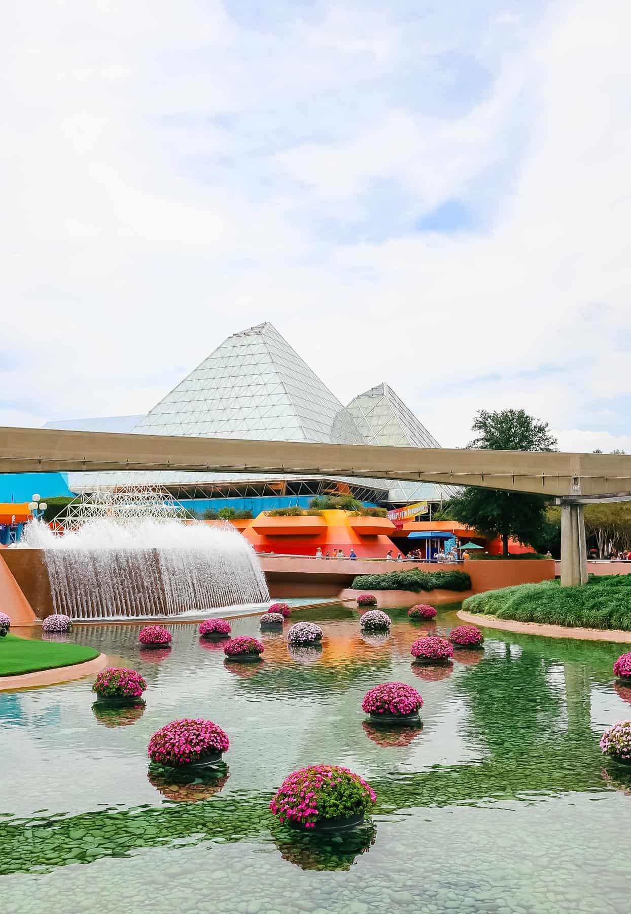 Imagination Pavilion fountains at Disney World 