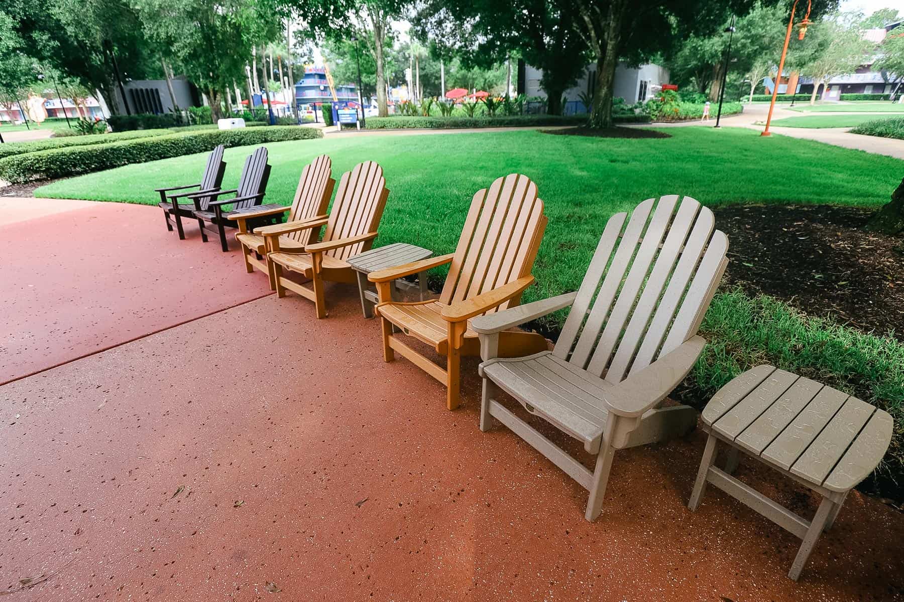Sitting area between the buildings of All-Star Music 