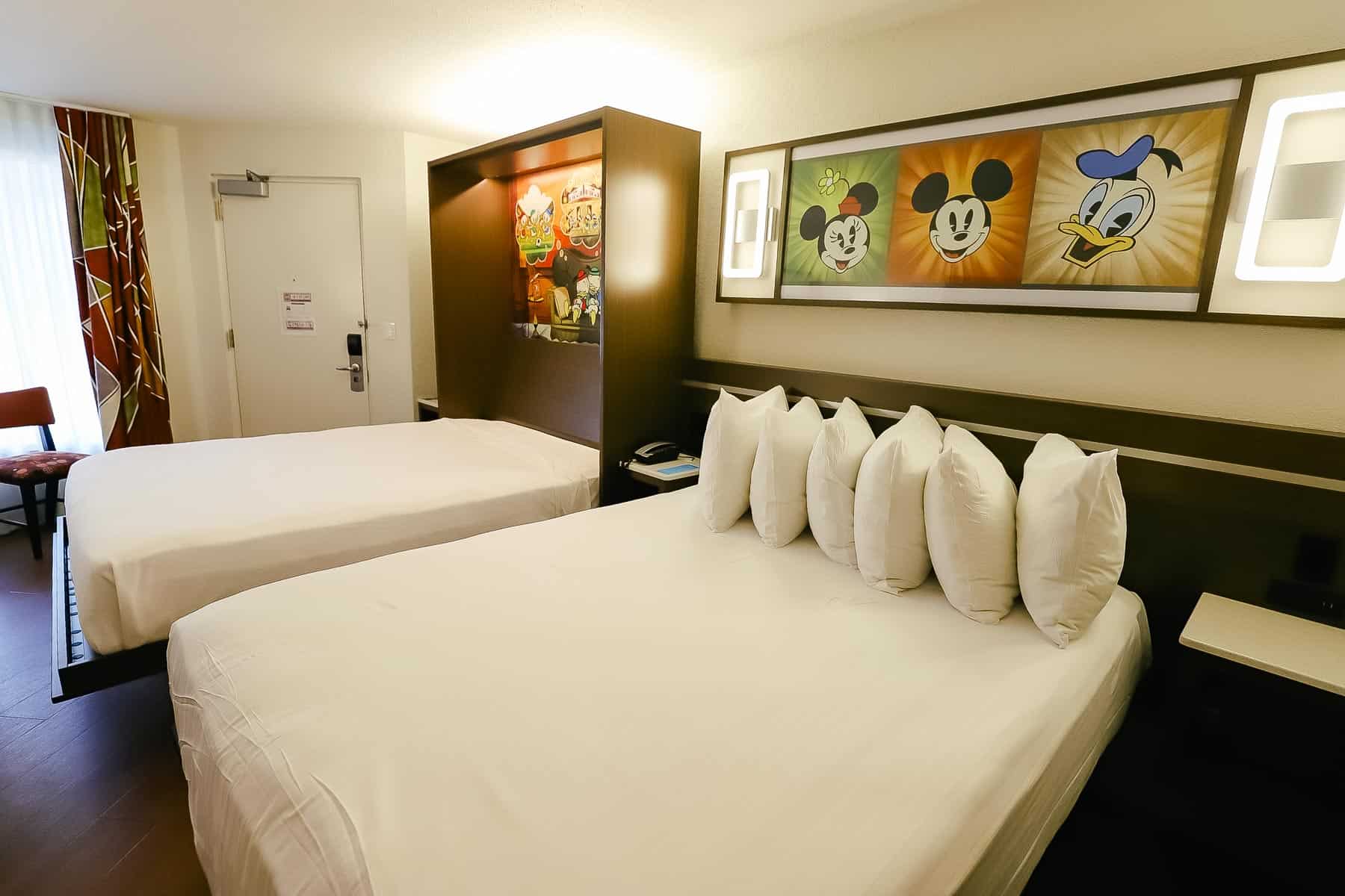 One queen bed and one Murphy queen bed at All-Star Music 