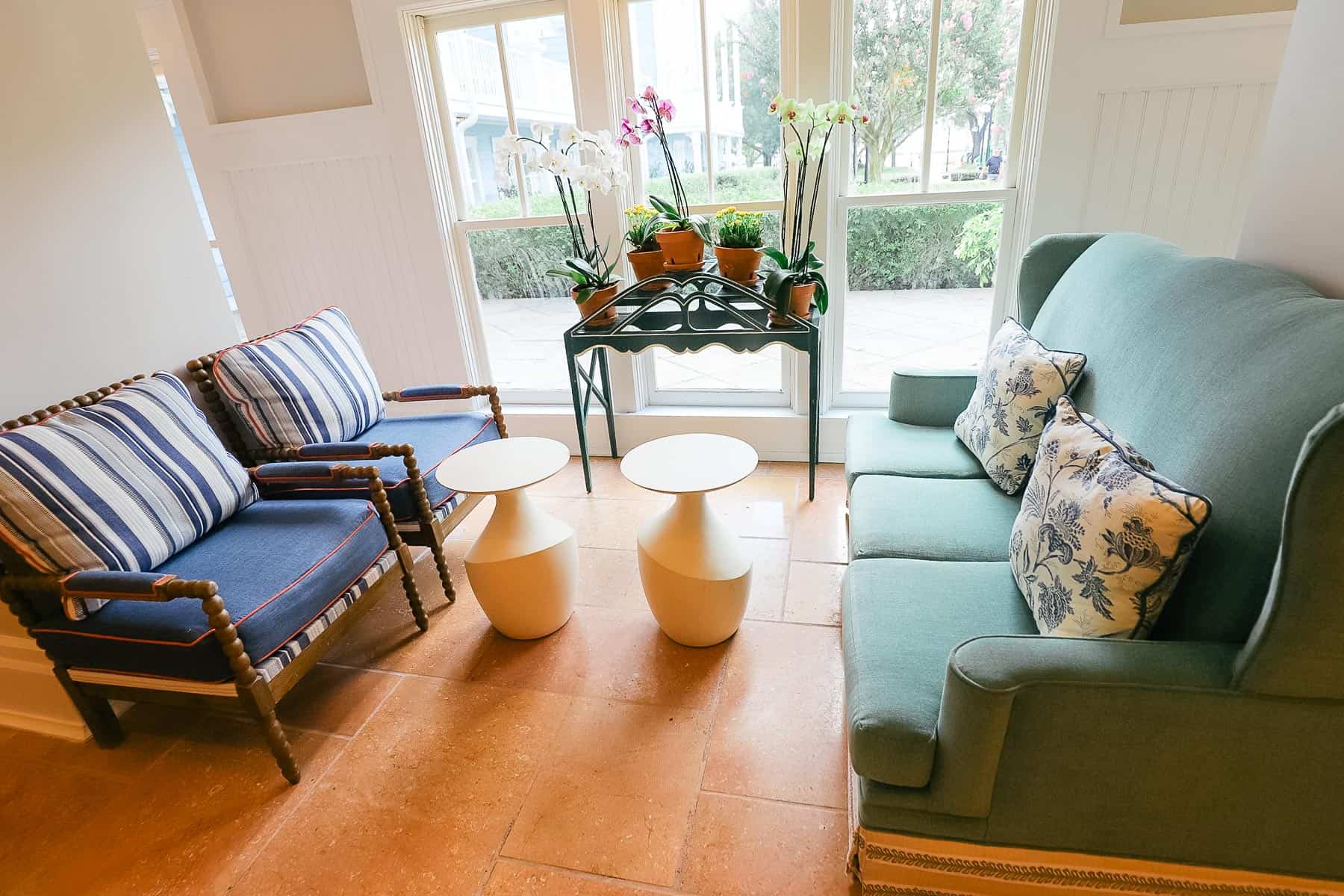 furniture in Beach Club lobby 