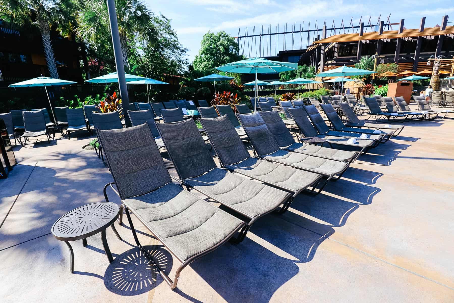 Lounge chairs 