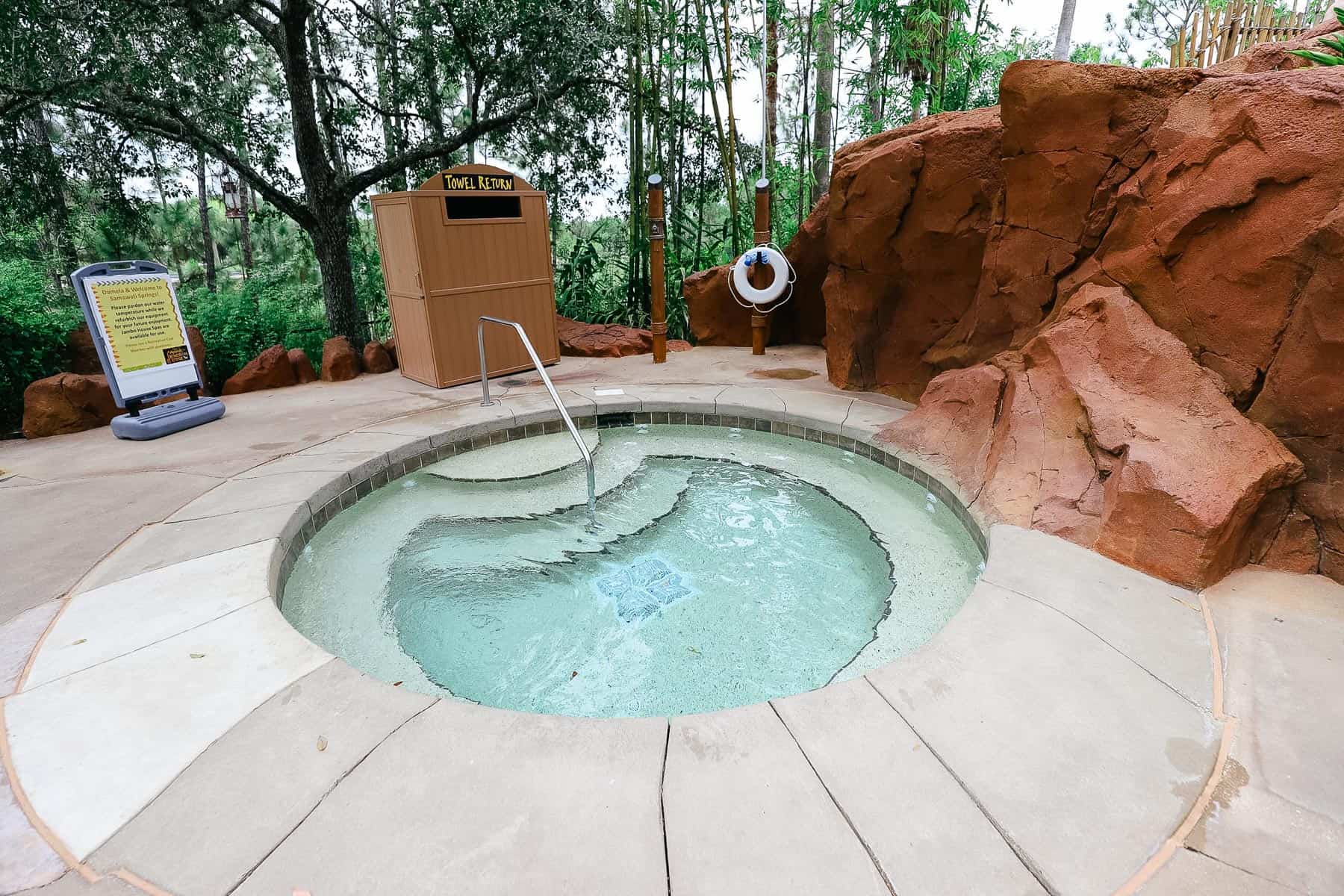 hot tub at Kidani Village