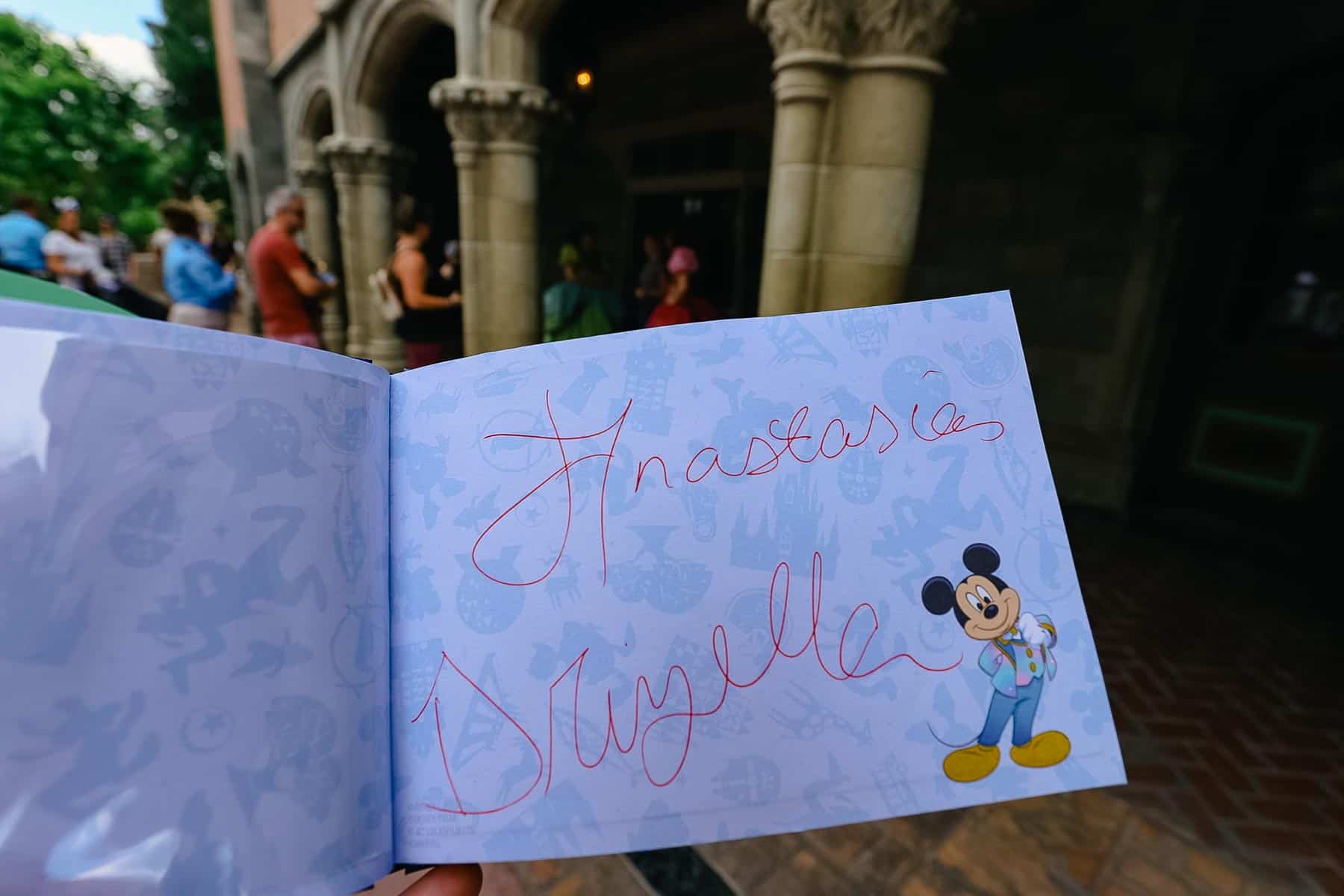 Anastasia and Drizella's autographs