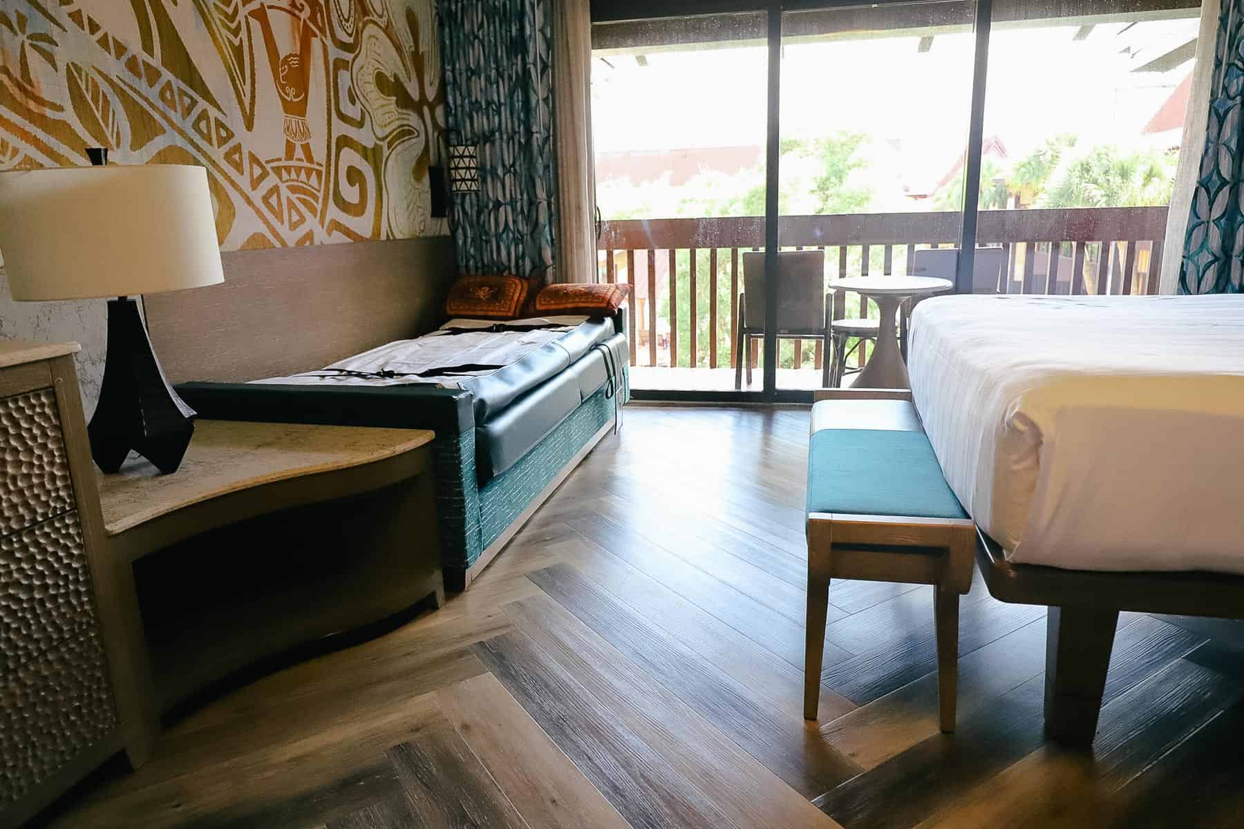 solid surface flooring in Moana rooms 