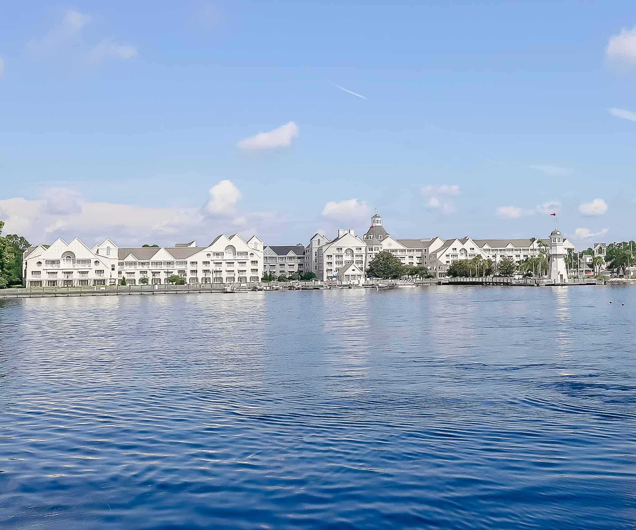 Disney's Beach and Yacht Club Restaurants Guide