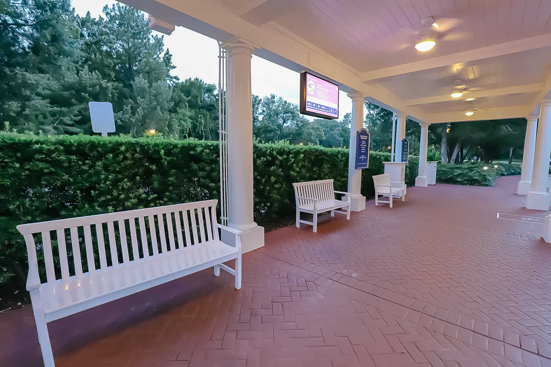 Bus stops have a marker for guests in wheelchairs and ECVS. 