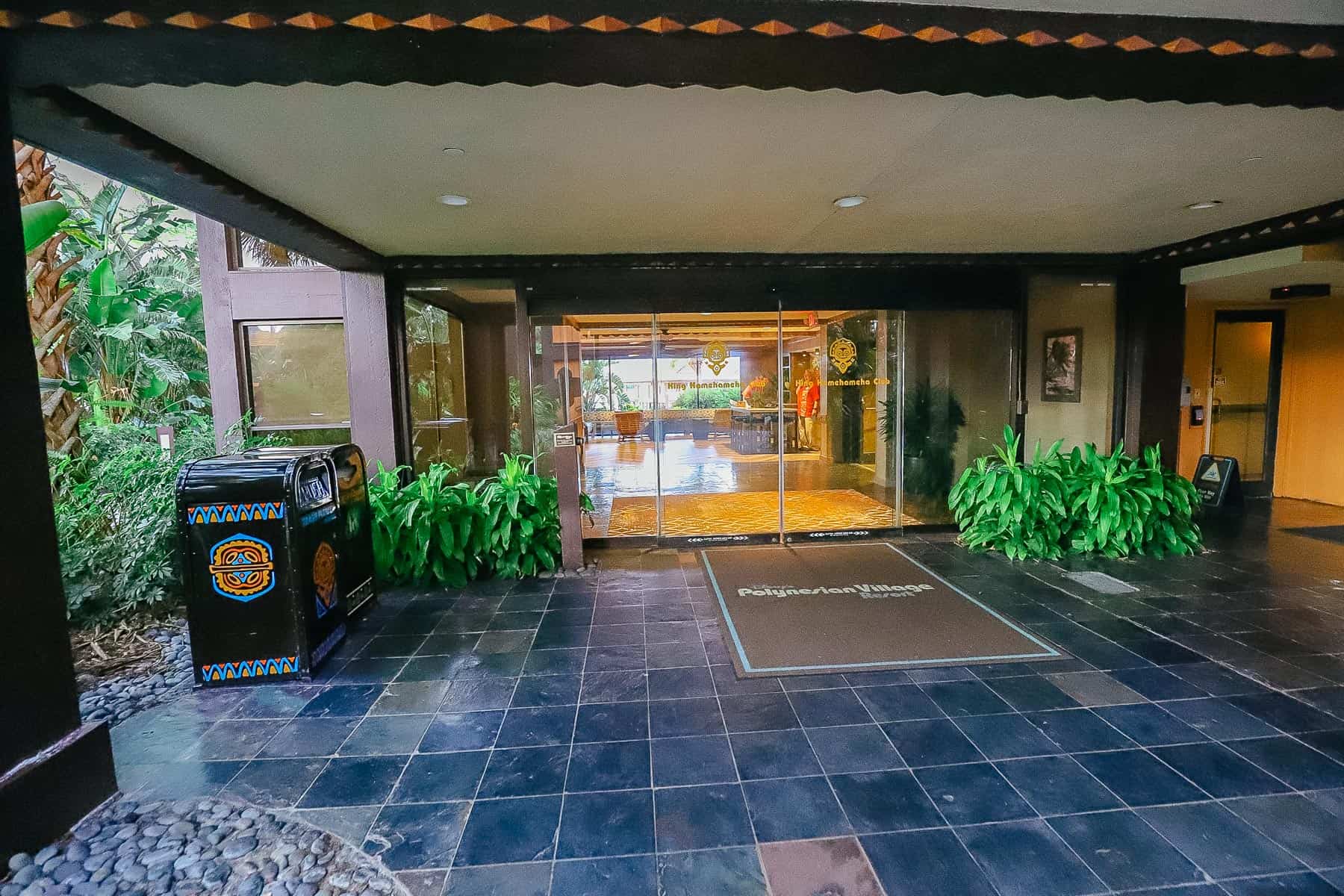 Entrance to the Kamehameha Club at Disney's Polynesian