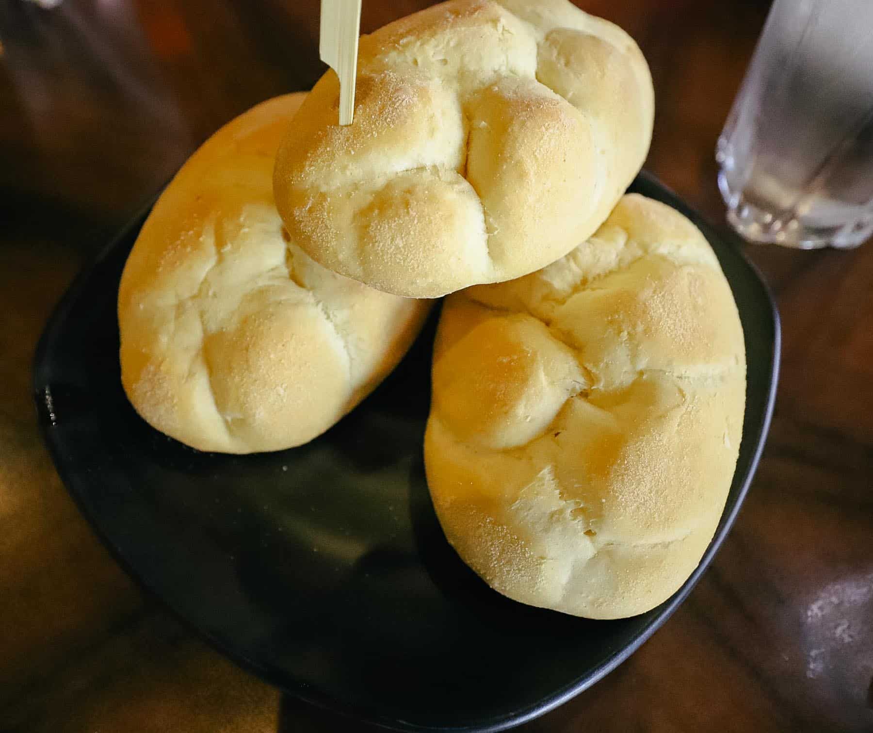 signature 'Ohana bread with honey butter