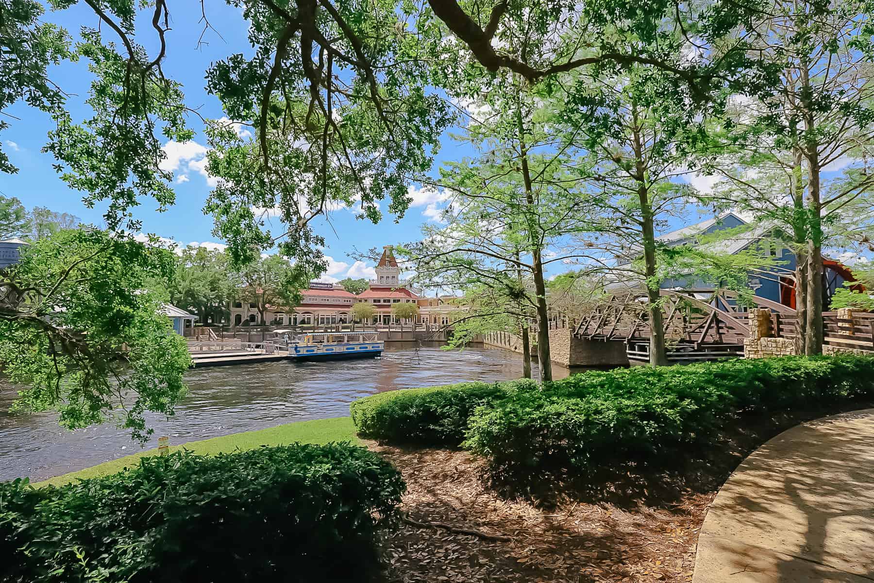 Disney's Port Orleans Riverside Transportation Options