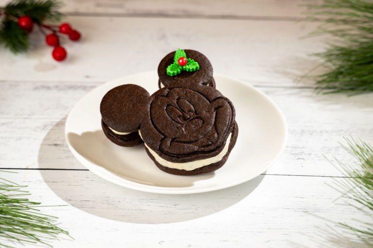 The Complete List of 2026 Holiday Treats at the Walt Disney World Resort