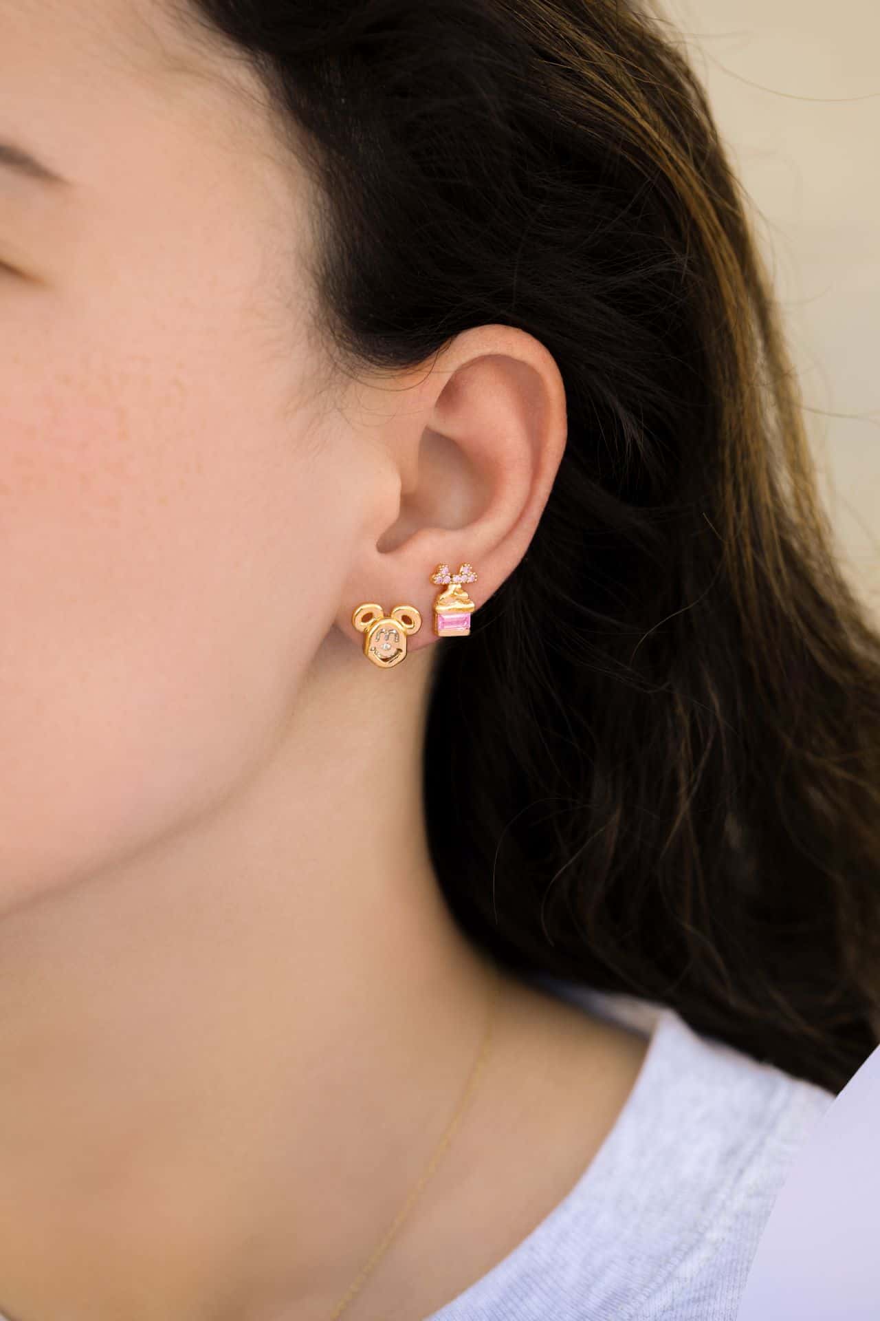 a Girls Crew Mickey Pretzel earring 