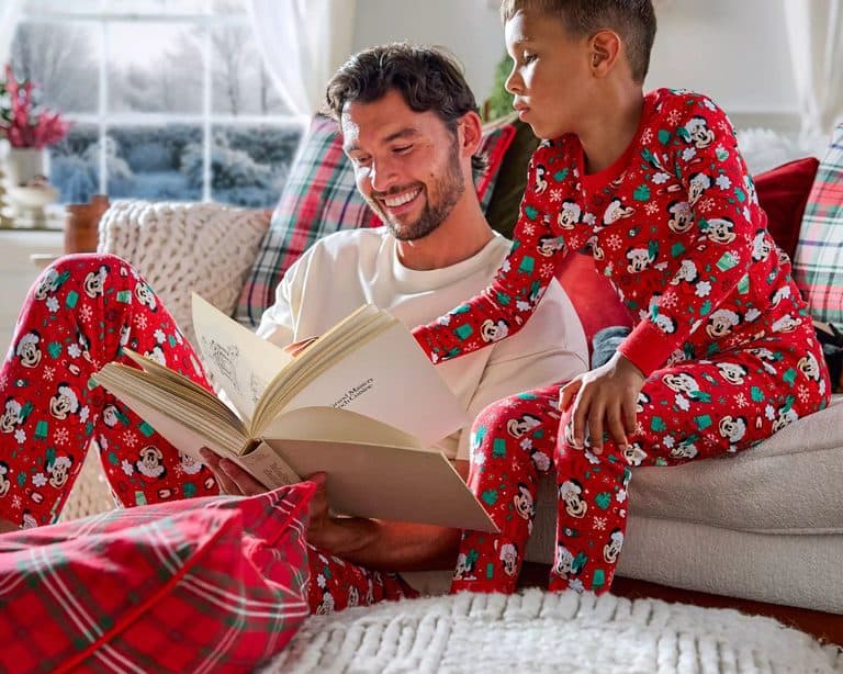 Annual Passholders 2026 Holiday Shopping Discount