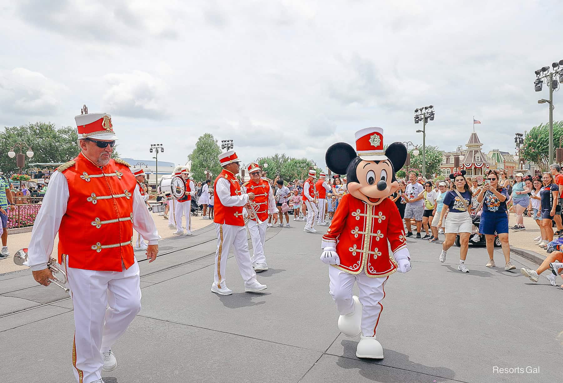 Band Leader Mickey greets guests