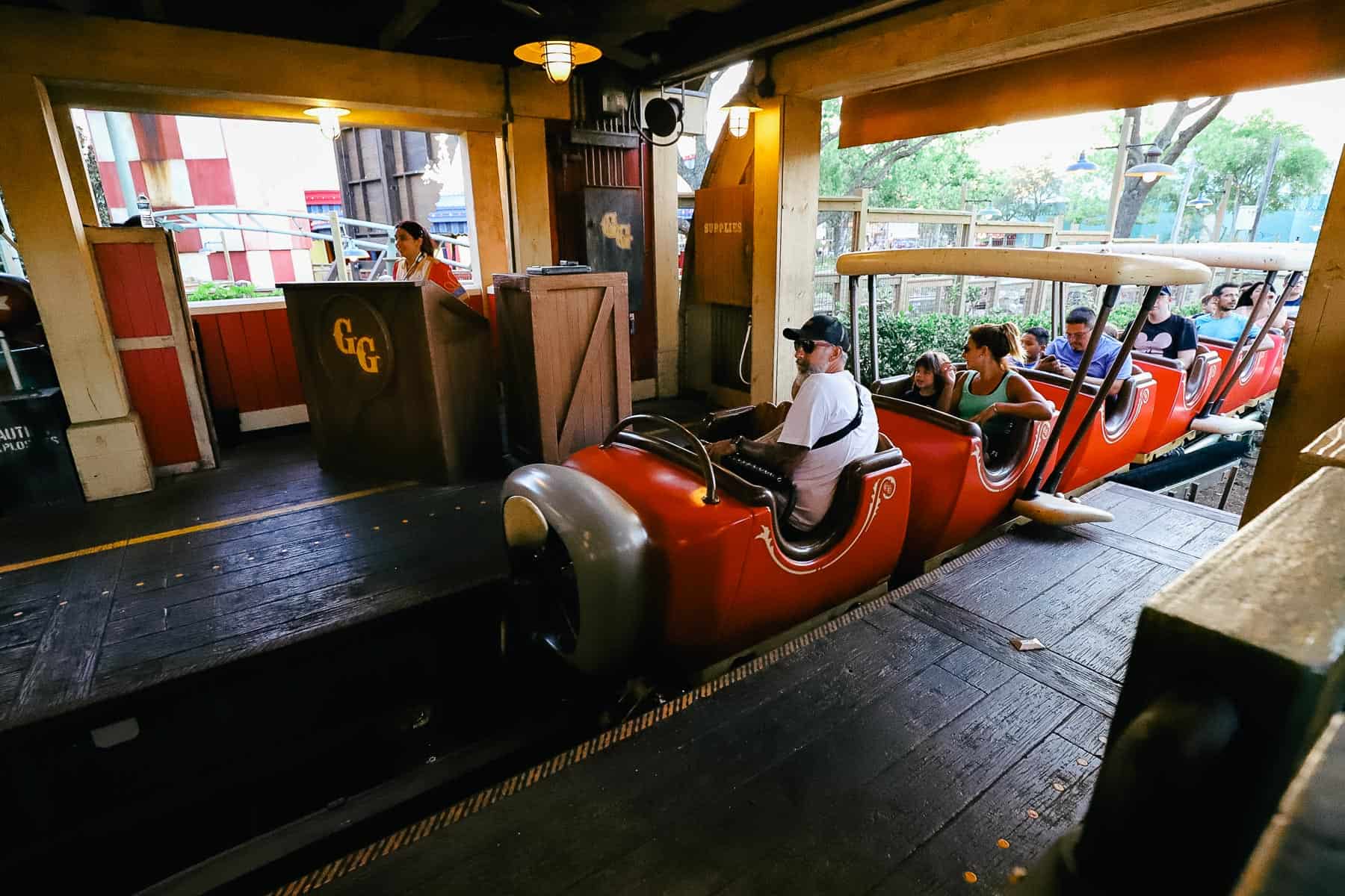 Goofy's plane flying back into the barn. 