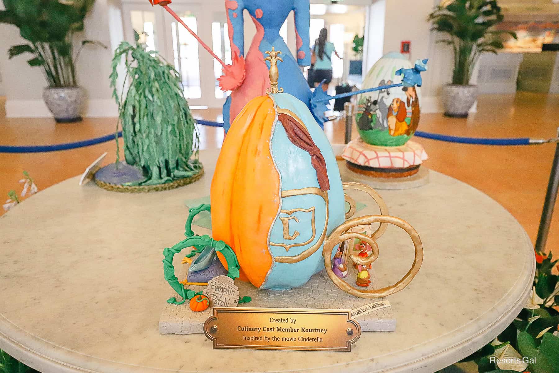 a Cinderella's themed coach Easter Egg 