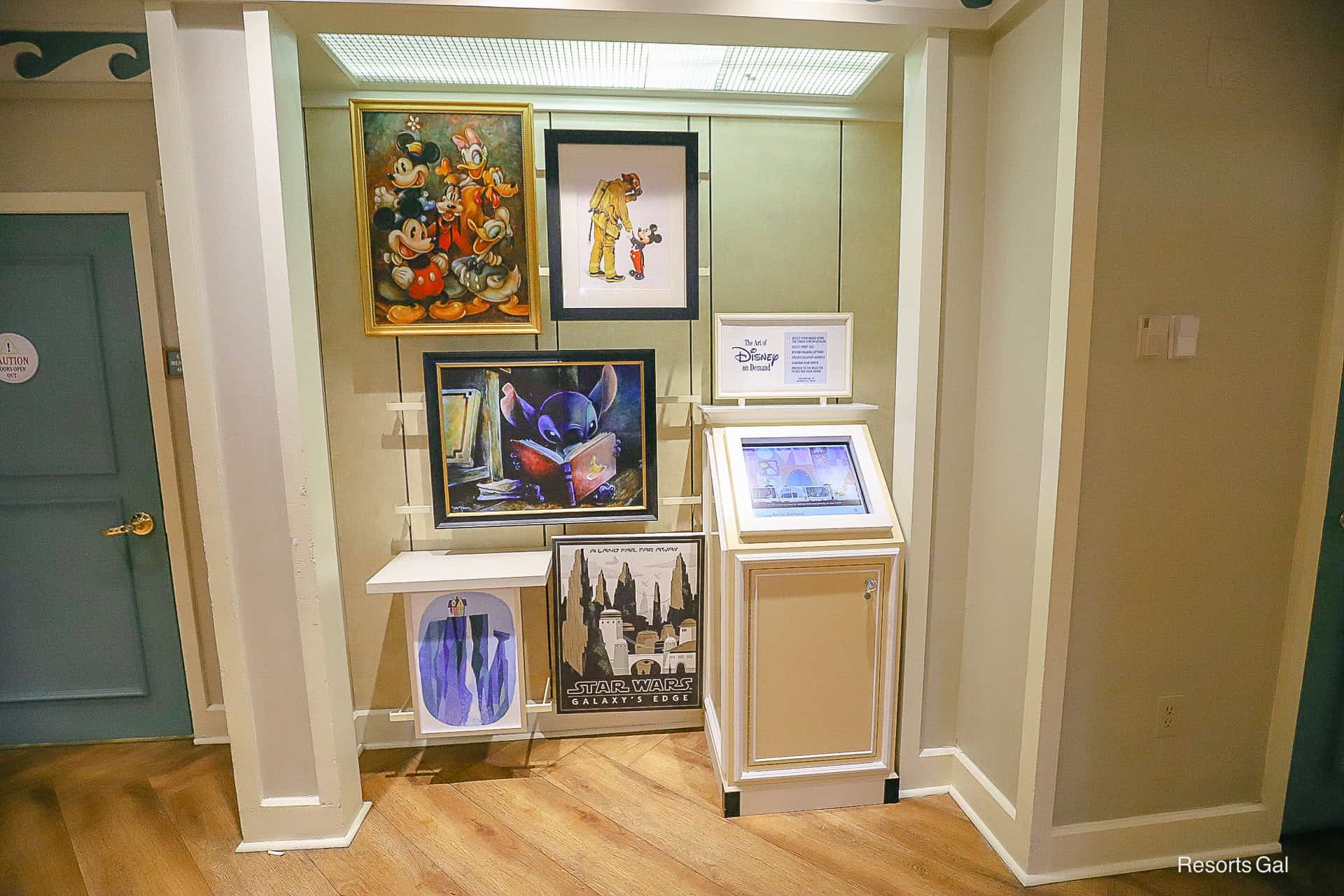 Beach Club Art on Demand Kiosk